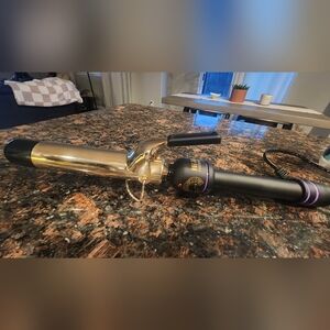 Hot Tools 2" Barrel Curling Iron Pro Signature Gold